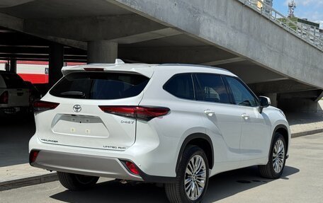 Toyota Highlander, 2025 год, 5 750 000 рублей, 8 фотография