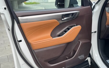 Toyota Highlander, 2025 год, 5 750 000 рублей, 12 фотография