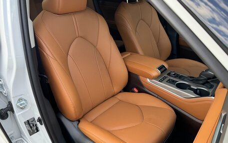 Toyota Highlander, 2025 год, 5 750 000 рублей, 29 фотография