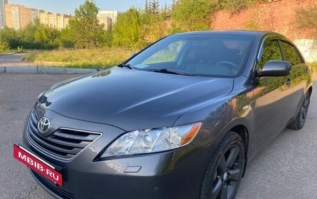 Toyota Camry, 2006 год, 1 250 000 рублей, 2 фотография