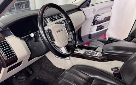 Land Rover Range Rover IV рестайлинг, 2016 год, 4 500 000 рублей, 4 фотография