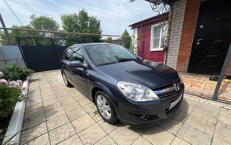 Opel Astra H, 2008 год, 870 000 рублей, 2 фотография