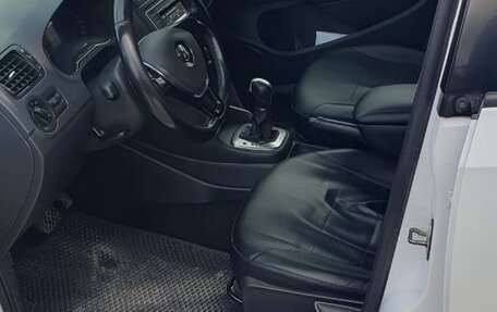 Volkswagen Polo VI (EU Market), 2017 год, 1 150 000 рублей, 10 фотография