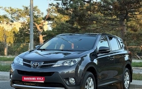 Toyota RAV4, 2015 год, 2 500 000 рублей, 1 фотография