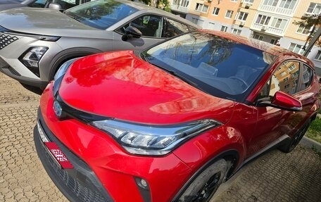 Toyota C-HR I рестайлинг, 2020 год, 2 150 000 рублей, 5 фотография