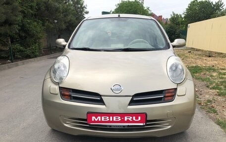 Nissan Micra III, 2004 год, 585 000 рублей, 2 фотография