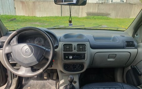Renault Symbol I, 2002 год, 185 000 рублей, 8 фотография