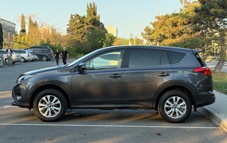 Toyota RAV4, 2015 год, 2 500 000 рублей, 4 фотография