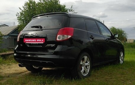 Toyota Matrix, 2003 год, 450 000 рублей, 4 фотография