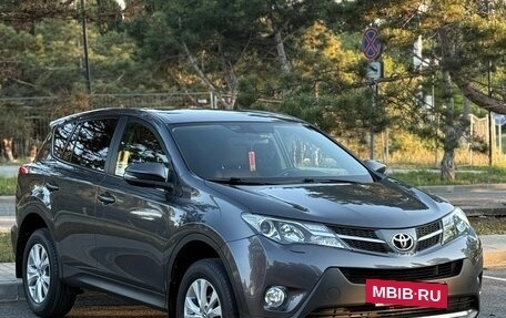 Toyota RAV4, 2015 год, 2 500 000 рублей, 3 фотография