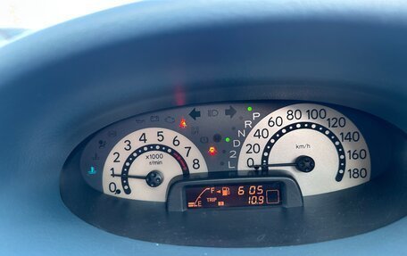 Toyota Vitz, 2001 год, 350 000 рублей, 11 фотография