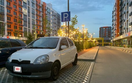 Toyota Vitz, 2001 год, 350 000 рублей, 14 фотография