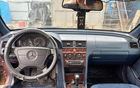 Mercedes-Benz C-Класс, 1997 год, 170 000 рублей, 4 фотография