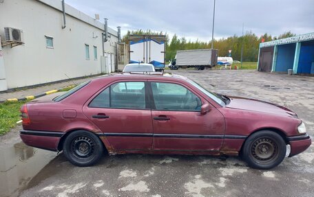 Mercedes-Benz C-Класс, 1997 год, 170 000 рублей, 2 фотография