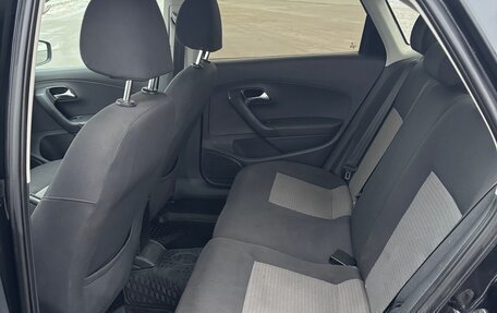 Volkswagen Polo VI (EU Market), 2013 год, 600 000 рублей, 11 фотография