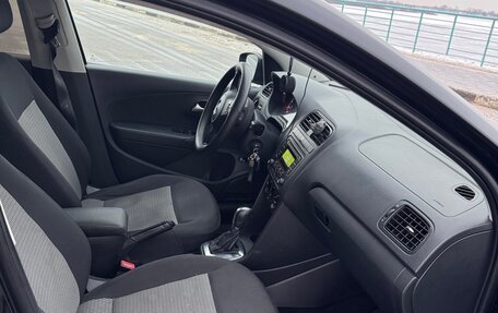 Volkswagen Polo VI (EU Market), 2013 год, 600 000 рублей, 10 фотография