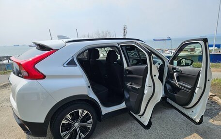 Mitsubishi Eclipse Cross, 2018 год, 1 750 000 рублей, 13 фотография