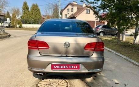 Volkswagen Passat B7, 2011 год, 999 000 рублей, 5 фотография