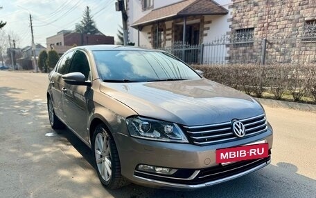 Volkswagen Passat B7, 2011 год, 999 000 рублей, 3 фотография