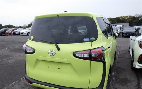 Toyota Sienta II, 2020 год, 1 750 000 рублей, 3 фотография