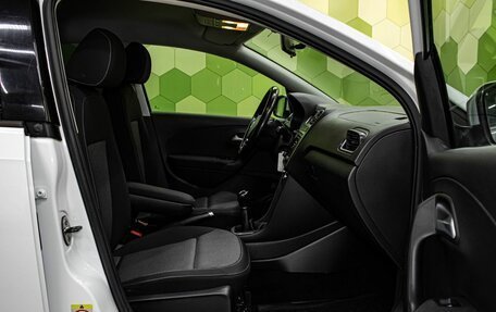 Volkswagen Polo VI (EU Market), 2018 год, 1 350 000 рублей, 10 фотография