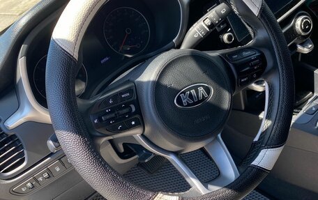 KIA Rio IV, 2021 год, 1 630 000 рублей, 5 фотография