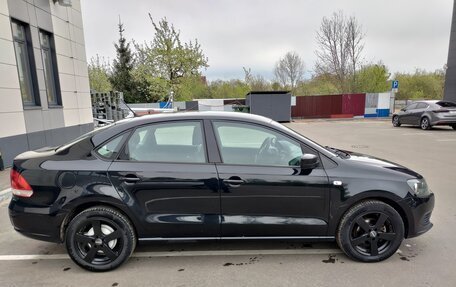 Volkswagen Polo VI (EU Market), 2014 год, 1 000 000 рублей, 2 фотография