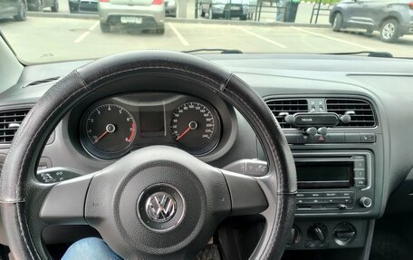 Volkswagen Polo VI (EU Market), 2014 год, 1 000 000 рублей, 10 фотография