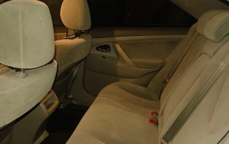 Toyota Camry, 2010 год, 950 000 рублей, 8 фотография