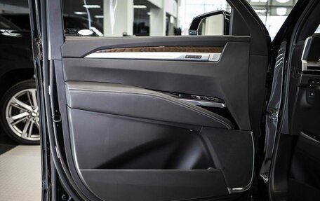 Cadillac Escalade V, 2025 год, 22 400 000 рублей, 14 фотография