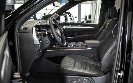 Cadillac Escalade V, 2025 год, 22 400 000 рублей, 16 фотография