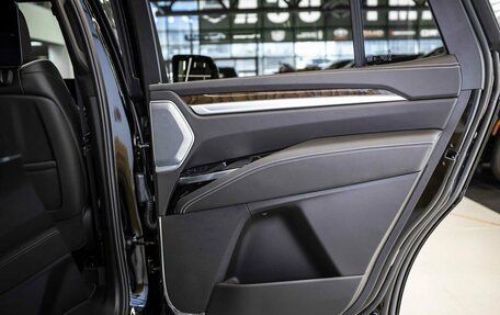 Cadillac Escalade V, 2025 год, 22 400 000 рублей, 23 фотография