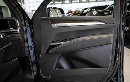 Cadillac Escalade V, 2025 год, 22 400 000 рублей, 25 фотография