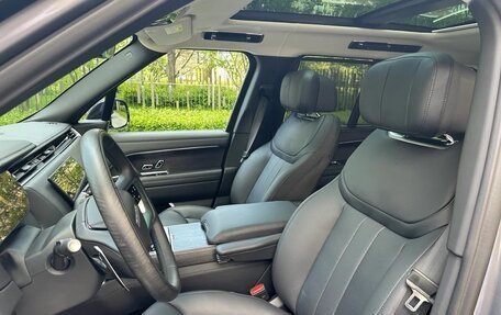 Land Rover Range Rover IV рестайлинг, 2023 год, 12 590 000 рублей, 9 фотография