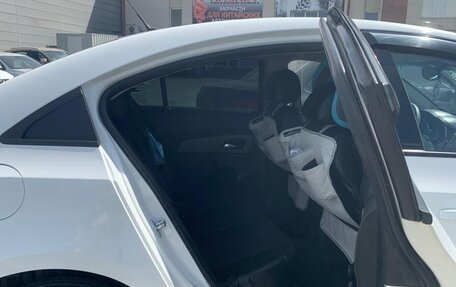 Chevrolet Cruze II, 2012 год, 700 000 рублей, 13 фотография