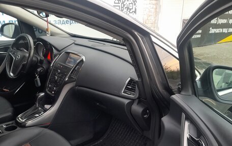 Opel Astra J, 2010 год, 760 000 рублей, 7 фотография