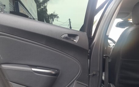 Opel Astra J, 2010 год, 760 000 рублей, 9 фотография