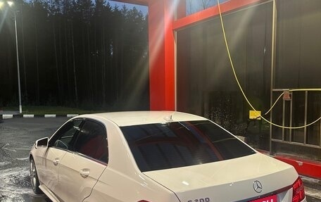 Mercedes-Benz E-Класс, 2013 год, 1 750 000 рублей, 5 фотография