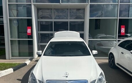 Mercedes-Benz E-Класс, 2013 год, 1 750 000 рублей, 6 фотография