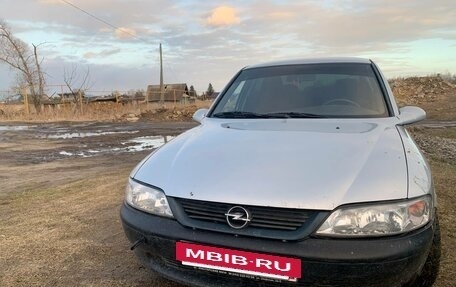 Opel Vectra B рестайлинг, 1996 год, 110 000 рублей, 4 фотография