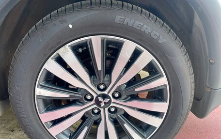 Mitsubishi Outlander III рестайлинг 3, 2018 год, 2 100 000 рублей, 25 фотография