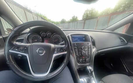 Opel Astra J, 2010 год, 777 000 рублей, 3 фотография