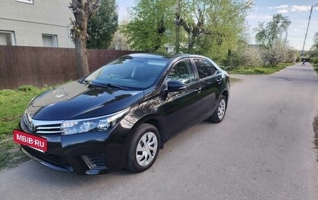 Toyota Corolla, 2013 год, 1 075 000 рублей, 2 фотография