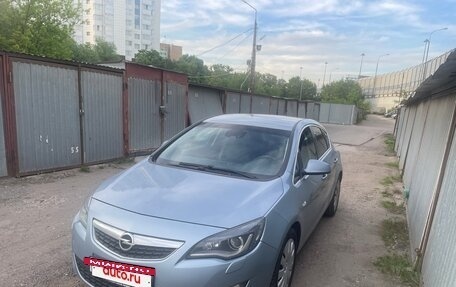 Opel Astra J, 2010 год, 777 000 рублей, 5 фотография