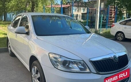 Skoda Octavia, 2011 год, 557 000 рублей, 2 фотография
