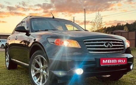 Infiniti FX I, 2007 год, 1 290 000 рублей, 10 фотография