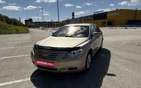 Toyota Camry, 2007 год, 1 350 000 рублей, 5 фотография