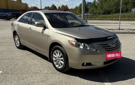 Toyota Camry, 2007 год, 1 350 000 рублей, 13 фотография