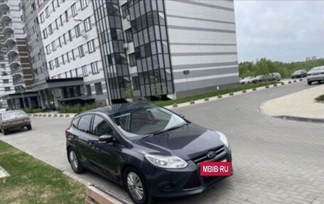 Ford Focus III, 2013 год, 900 000 рублей, 2 фотография