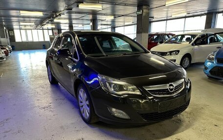 Opel Astra J, 2011 год, 599 000 рублей, 9 фотография